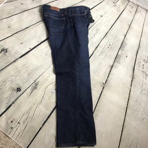 NWOT Lucky Brand 14/32 dark jeans